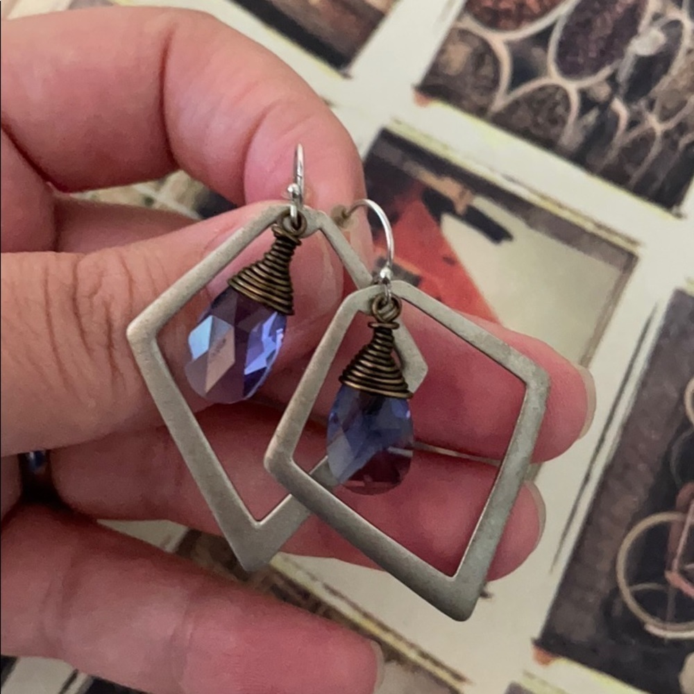 Gorgeous geometrical shaped purple stone earrings